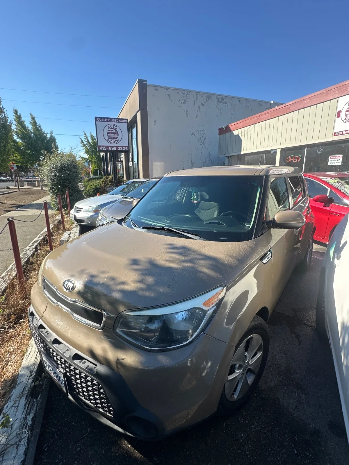 2015 KIA Soul GL(Middle-low grade) — carro usado en venta en Auto Marín, Novato CA — foto