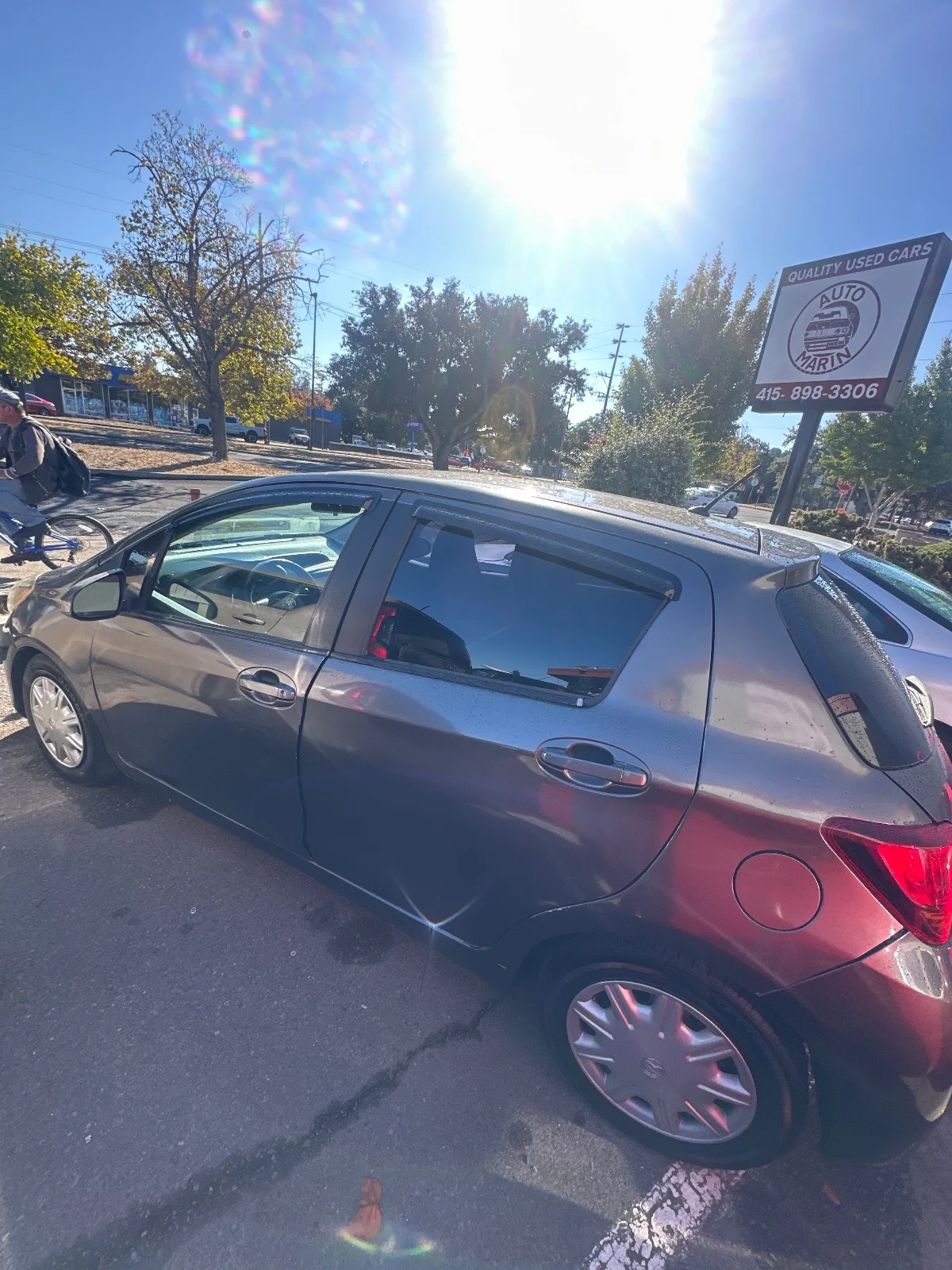 2015 Toyota Yaris — en venta en Auto Marín, Novato CA — foto 2 de 3