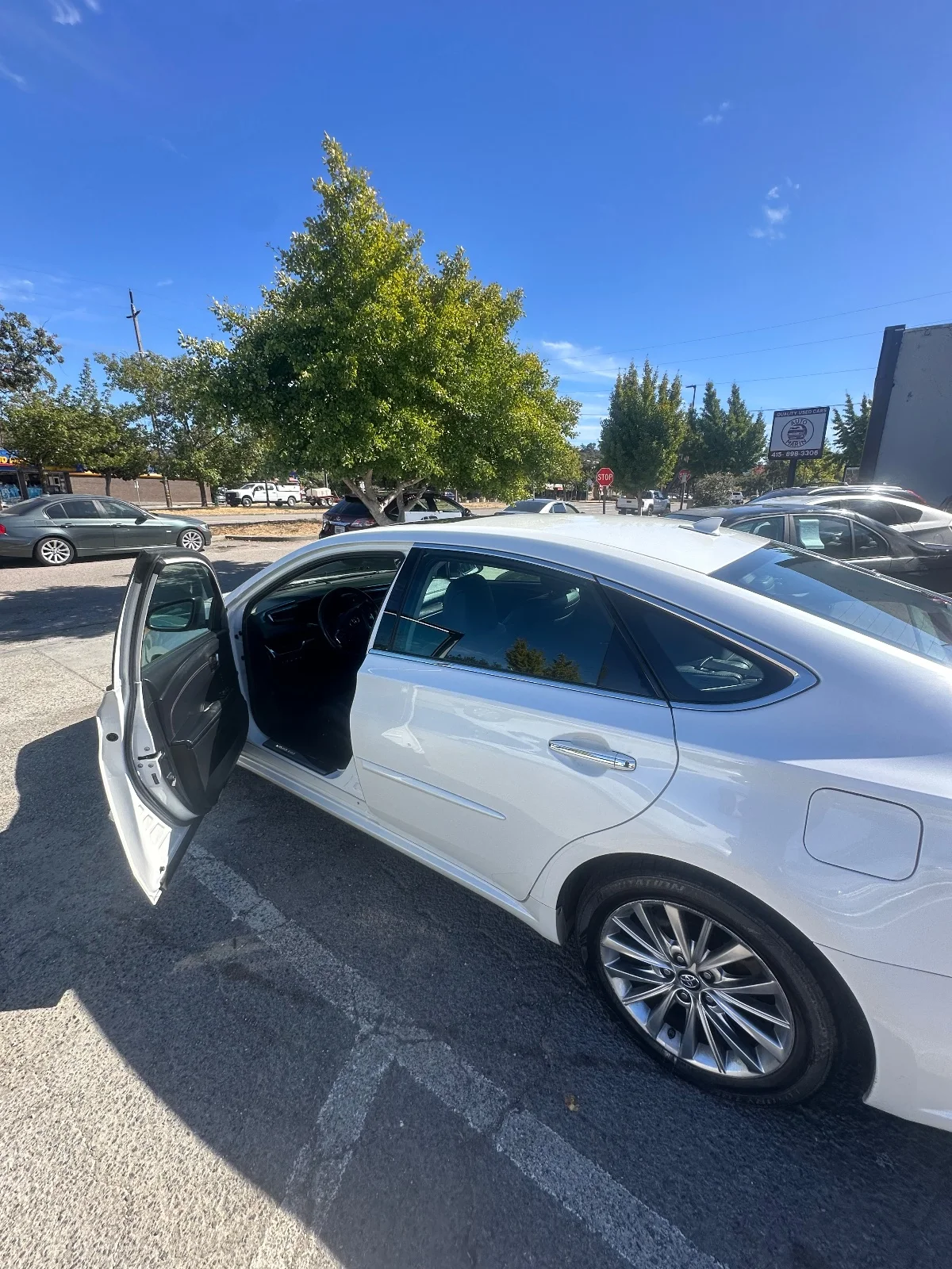 2017 Toyota Avalon — for sale at Auto Marín, Novato CA — photo 3 de 5
